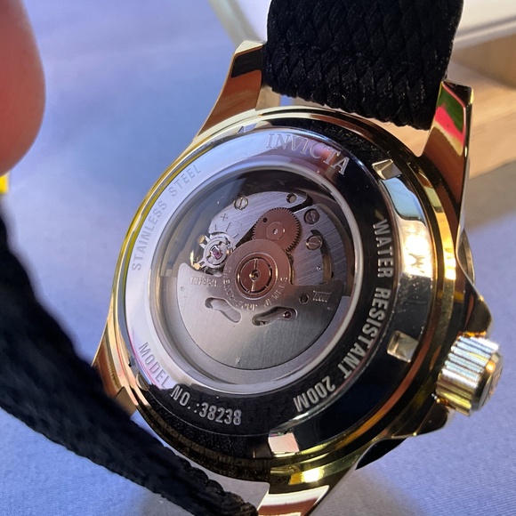 Invicta Men's Pro Diver ( automatic ) - Picture 7 of 8